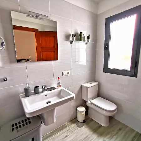 Zinnia بلايا بلانكا